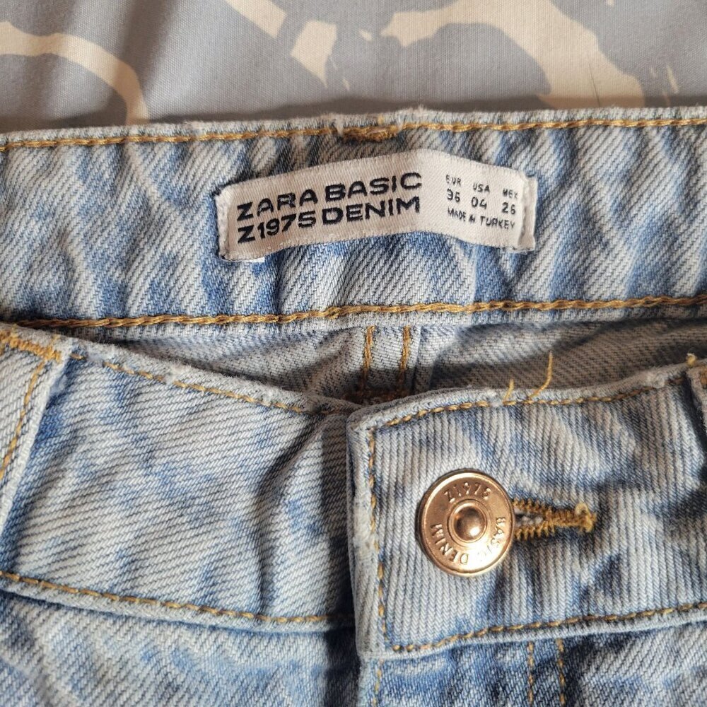 Zara Basics Jeans  - Size 4 - Picture 5 of 7